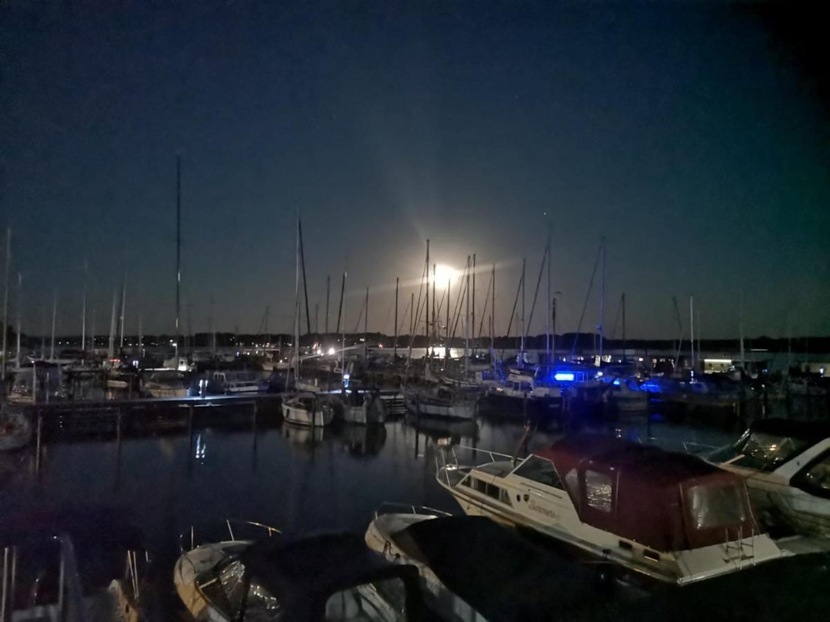 Ostsee Hausboot Schleswig Ostseeblick 1 Екстер'єр фото